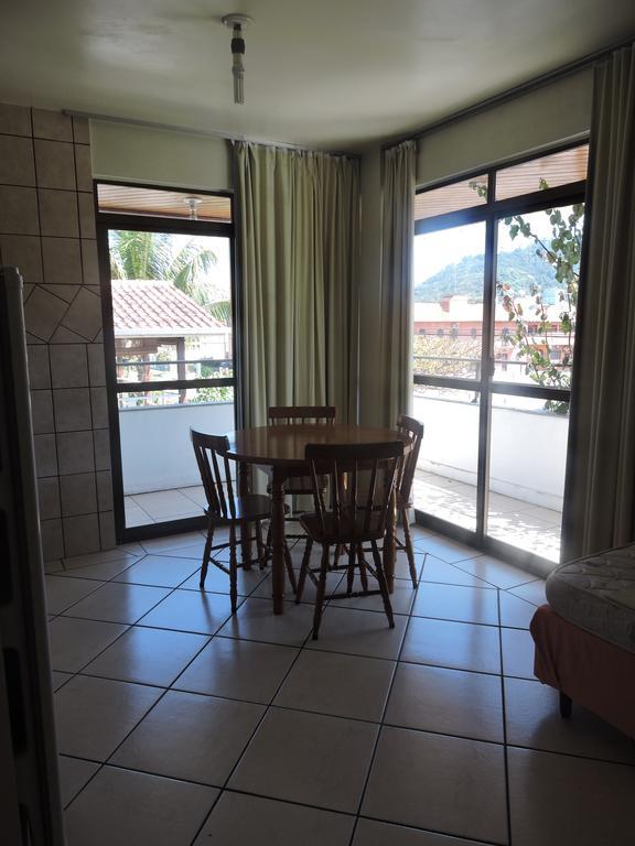 Residencial Baleia Franca Aparthotel Governador Celso Ramos Exteriör bild