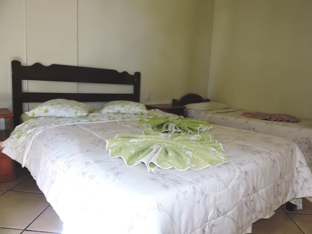 Residencial Baleia Franca Aparthotel Governador Celso Ramos Exteriör bild