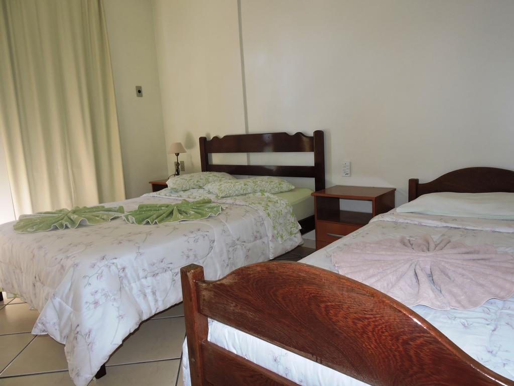 Residencial Baleia Franca Aparthotel Governador Celso Ramos Exteriör bild