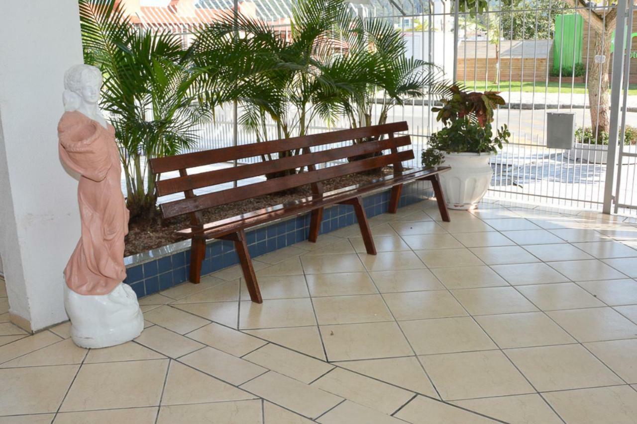 Residencial Baleia Franca Aparthotel Governador Celso Ramos Exteriör bild