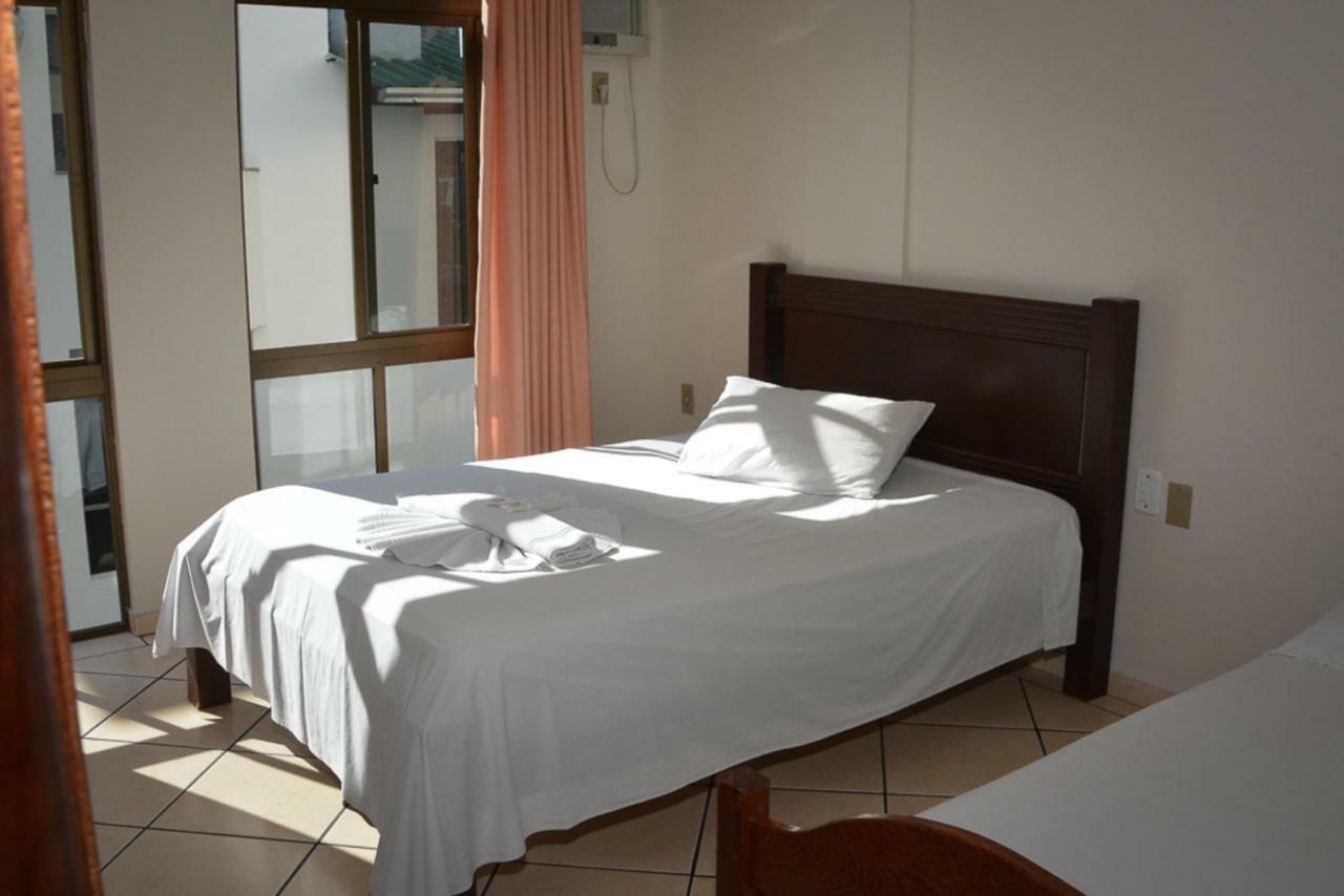 Residencial Baleia Franca Aparthotel Governador Celso Ramos Exteriör bild