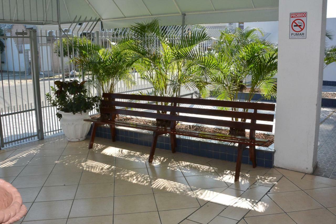 Residencial Baleia Franca Aparthotel Governador Celso Ramos Exteriör bild